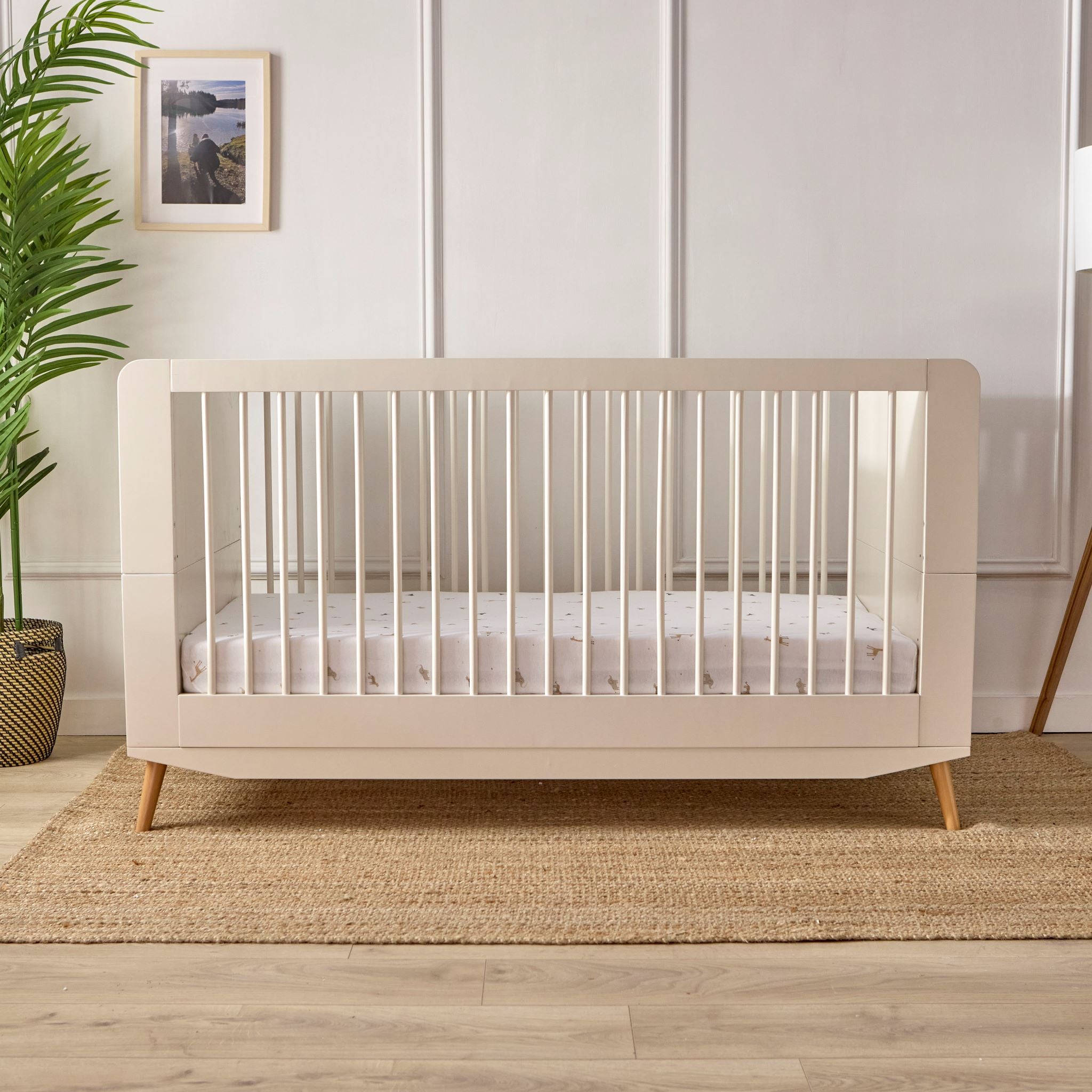Bandol Cot Bed