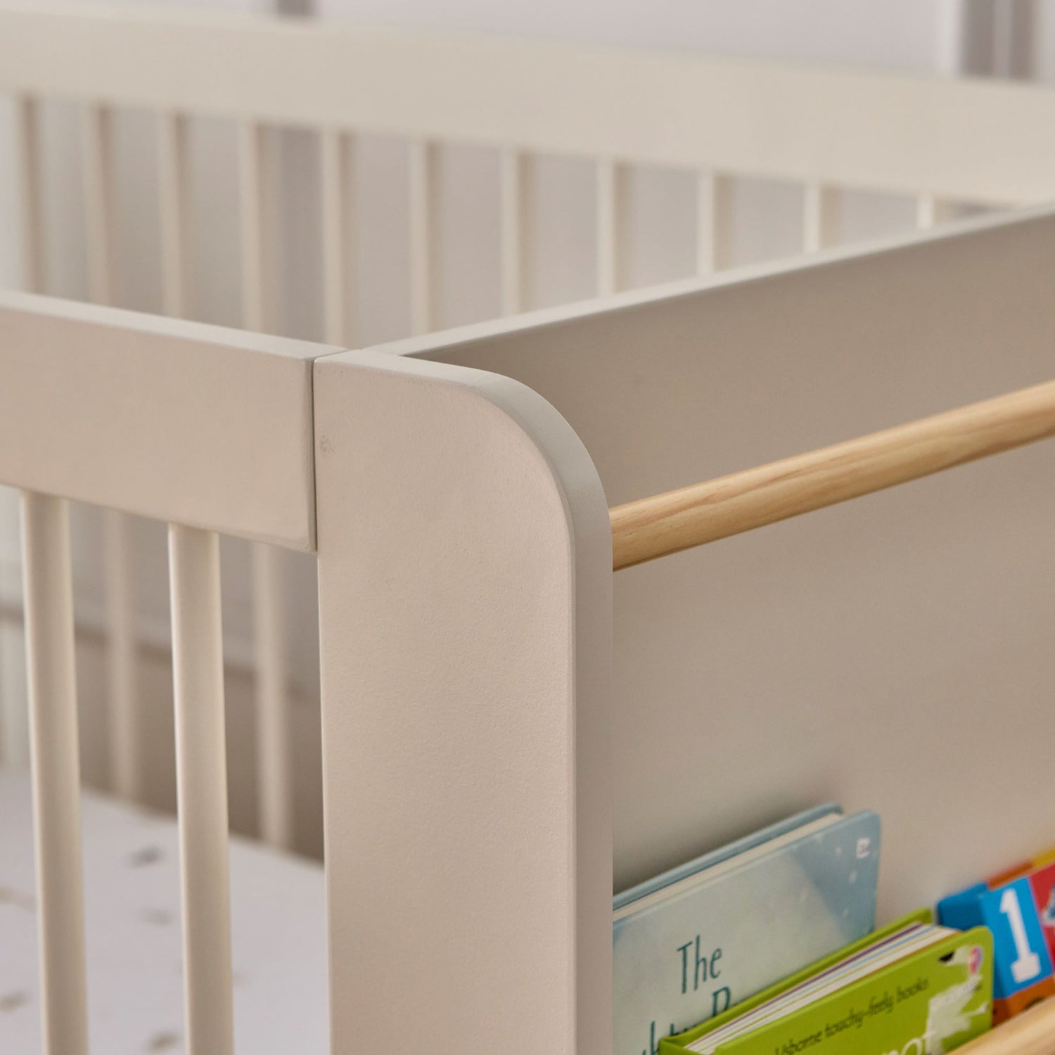 Bandol Cot Bed