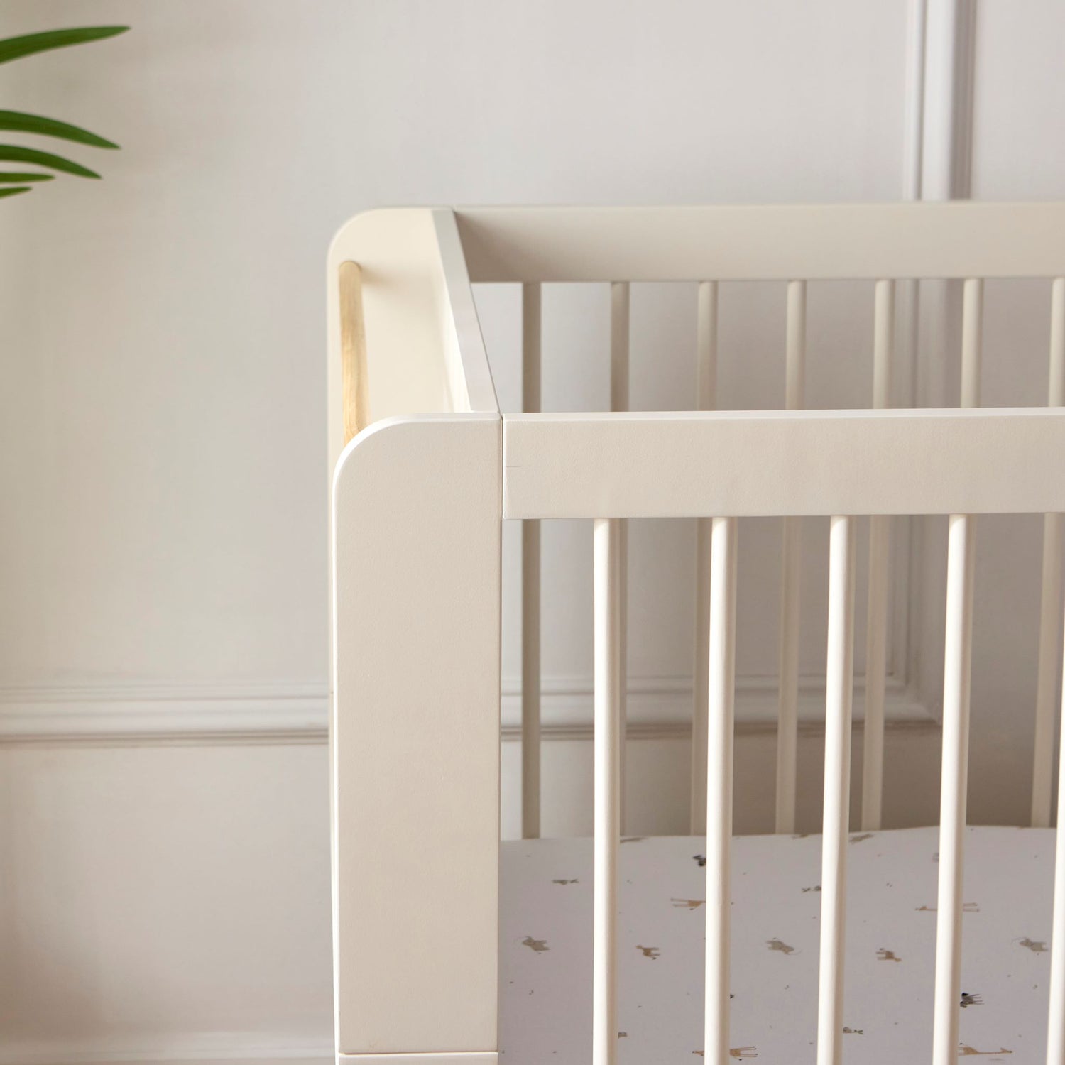Bandol Cot Bed