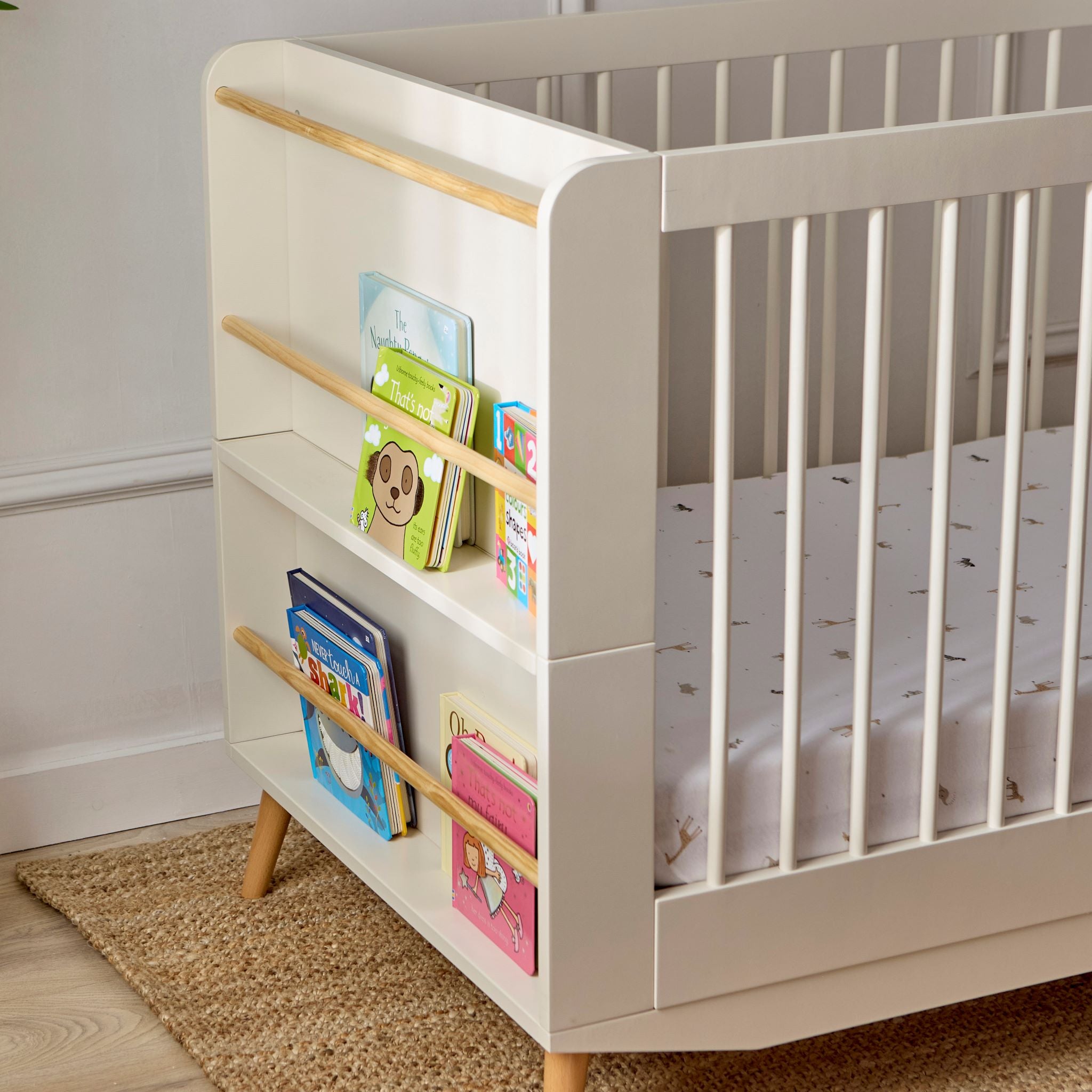 Bandol Cot Bed